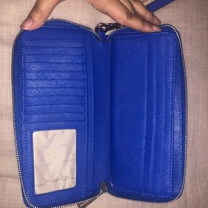 Michael Kors Bags - Michael Kors Electric Blue Wristlet Michael Kors Bags - Michael Kors Electric Blue Wristlet